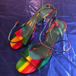 *VINTAGE - Rainbow wrap around heels*